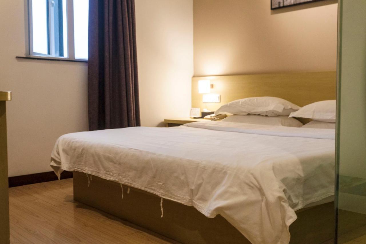 Weijing Express Hotel 常熟 外观 照片